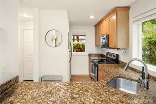 8615 238th Street SW, Edmonds, WA 98026 - Photo 12
