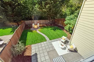 8303 233rd Pl NE, Redmond, WA 98053 - Photo 2