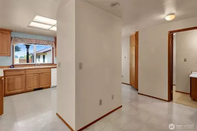 13176 Avon Allen Road, Mount Vernon, WA 98273 - Photo 8