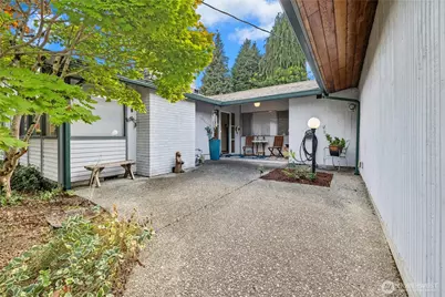 8826 Cascadia Avenue, Everett, WA 98208 - Photo 4