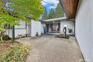 8826 Cascadia Ave, Everett, WA 98208 - Photo 4