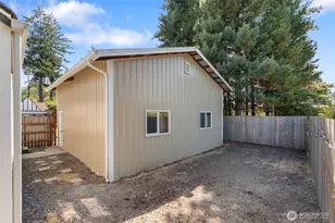 451 N 4th St, Toledo, WA 98591 - Photo 32