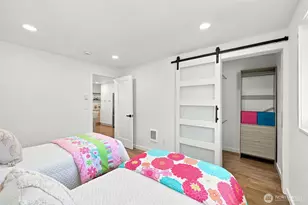 15237 NE 3rd St, Bellevue, WA 98007 - Photo 24