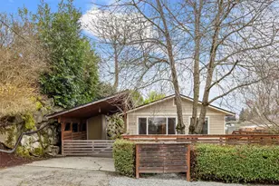 3912 S Findlay St, Seattle, WA 98118 - Photo 2