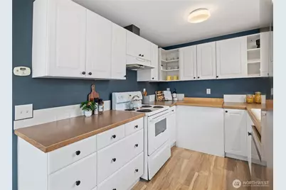 3912 S Findlay Street, Seattle, WA 98118 - Photo 12