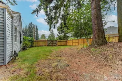 624 Madison Street, Everett, WA 98203 - Photo 22
