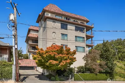 610 Aloha Street #302, Seattle, WA 98109 - Photo 26