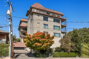 610 Aloha St, Seattle, WA 98109 - Photo 26