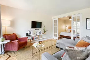 610 Aloha St, Seattle, WA 98109 - Photo 6