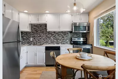 610 Aloha Street #302, Seattle, WA 98109 - Photo 12