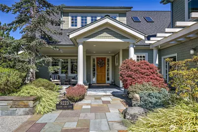 9223 Allens Cove Lane NE, Bainbridge Island, WA 98110 - Photo 4