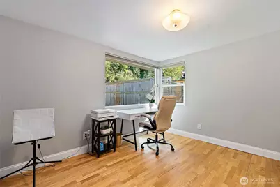 419 E View Ridge Drive, Everett, WA 98203 - Photo 18