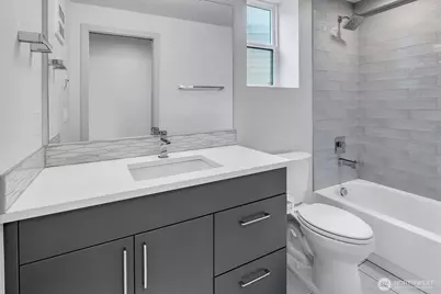 3219 Fuhrman Avenue E, Seattle, WA 98102 - Photo 26