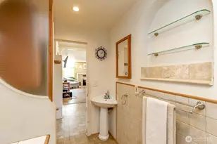 24925 20th Ave S, Des Moines, WA 98198 - Photo 12