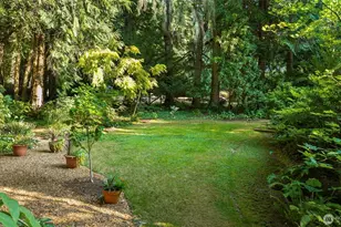 5470 Taylor Ave NE, Bainbridge Island, WA 98110 - Photo 36