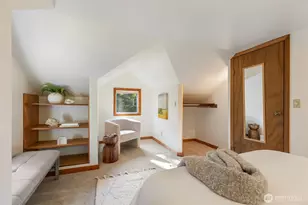 5470 Taylor Ave NE, Bainbridge Island, WA 98110 - Photo 22