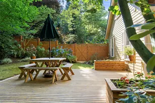 5470 Taylor Ave NE, Bainbridge Island, WA 98110 - Photo 34