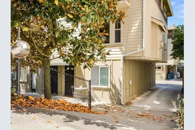 2106 E Terrace Street, Seattle, WA 98122 - Photo 2