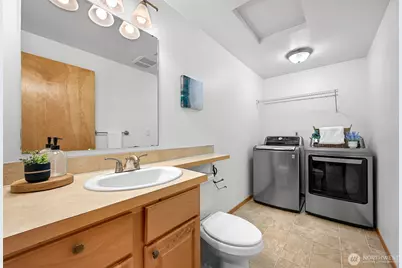 3813 Idaho, Bellingham, WA 98229 - Photo 16