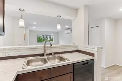 921 Westridge Way NE #304, Issaquah, WA 98029 - Photo 12