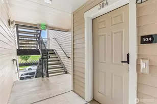 921 Westridge Way NE, Issaquah, WA 98029 - Photo 4