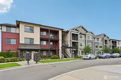921 Westridge Way NE #304, Issaquah, WA 98029 - Photo 2