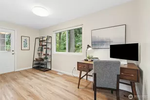 1115 Wildwood Blvd SW, Issaquah, WA 98027 - Photo 12