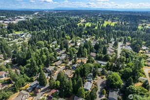 12617 NE 5th St, Bellevue, WA 98005 - Photo 28