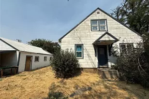115 W 2nd St, Waitsburg, WA 99361 - Photo 12