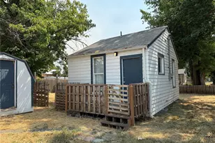 115 W 2nd St, Waitsburg, WA 99361 - Photo 8
