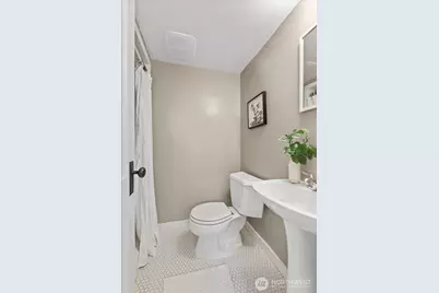 10037 15th Avenue NW, Seattle, WA 98177 - Photo 24