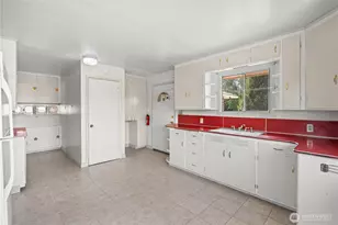 4202 N Cheyenne St, Tacoma, WA 98407 - Photo 10