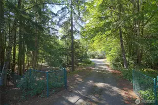 22104 49th Ave SE, Bothell, WA 98021 - Photo 2