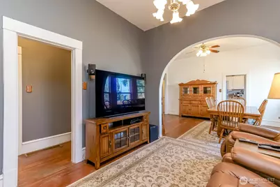 503 5th Avenue S, Kent, WA 98032 - Photo 8