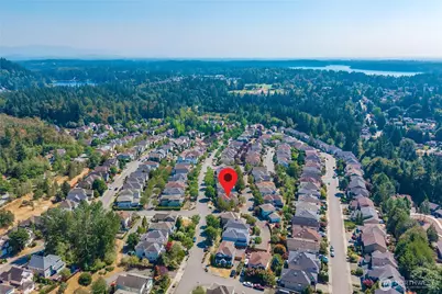16901 Woodside Drive SE, Renton, WA 98058 - Photo 4