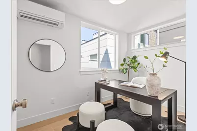 4326 Woodlawn Avenue N #B, Seattle, WA 98103 - Photo 22