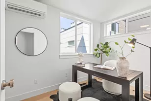 4326 Woodlawn Ave N, Seattle, WA 98103 - Photo 22