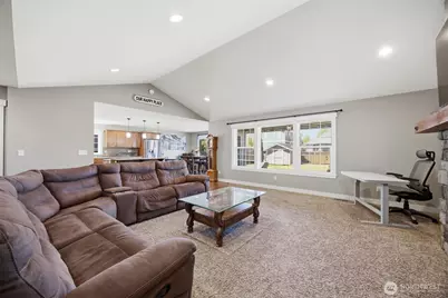 803 Mapleridge Drive, Everson, WA 98247 - Photo 6