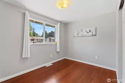 1665 Monroe Court SE, Renton, WA 98058 - Photo 20