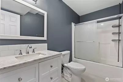 1665 Monroe Court SE, Renton, WA 98058 - Photo 14