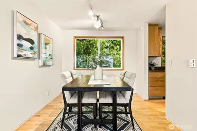 10203 47th Avenue SW #B8, Seattle, WA 98146 - Photo 6