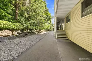 10203 47th Ave SW, Seattle, WA 98146 - Photo 28