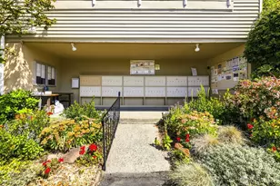 10203 47th Ave SW, Seattle, WA 98146 - Photo 26