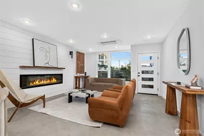 5011 Fauntleroy Way SW #Unit A, Seattle, WA 98136 - Photo 4