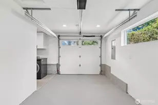 12038 N Park Ave N, Seattle, WA 98133 - Photo 24