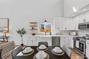 12038 N Park Ave N, Seattle, WA 98133 - Photo 10