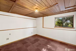 7821 East Side Dr NE, Tacoma, WA 98422 - Photo 18