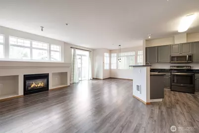 17656 134th Lane SE #F17656, Renton, WA 98058 - Photo 2