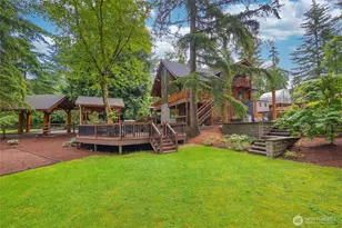 22005 SE 28th St, Sammamish, WA 98075 - Photo 4