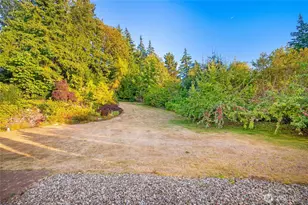 1015 Lone Tree Ct, Bellingham, WA 98229 - Photo 12